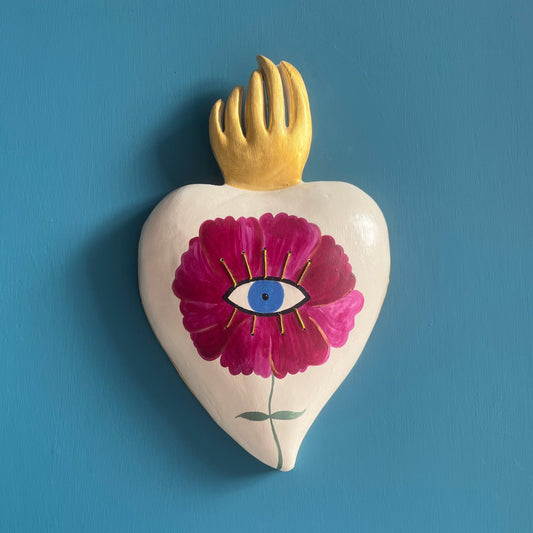 cuore-ex-voto-con-peonia-occhio-ciglia-ricamate-novecuoripottery