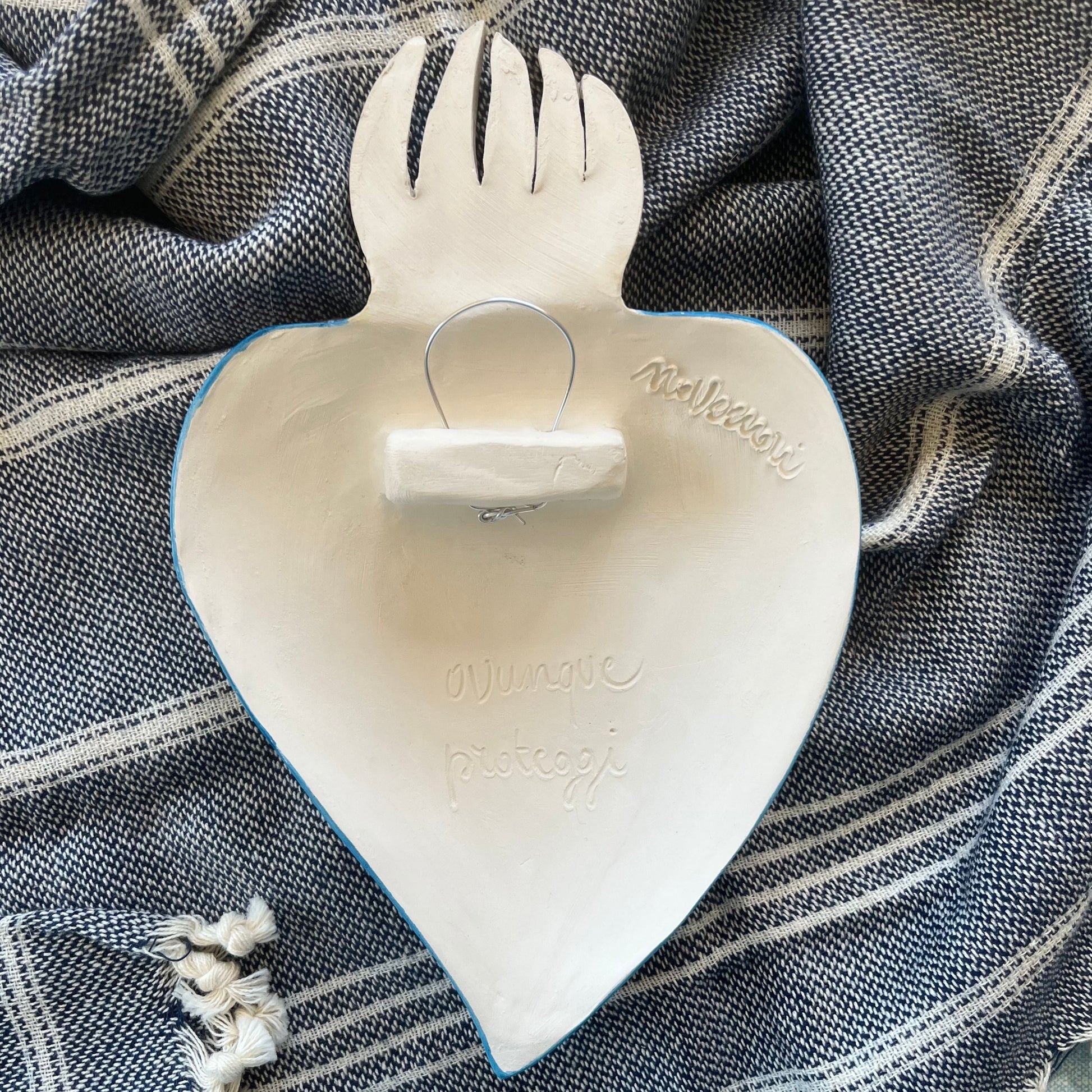 retro-del-cuore-ex-voto-cuore-alato-blu-con-occhio-novecuoripottery