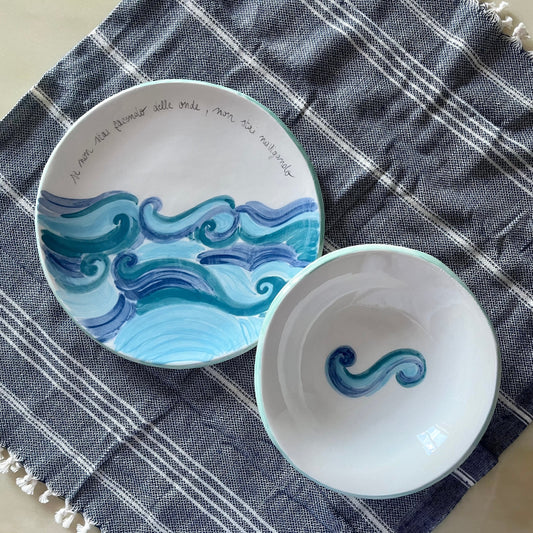set-di-piatti-piano-fondo-onda-mare-di-novecuoripottery